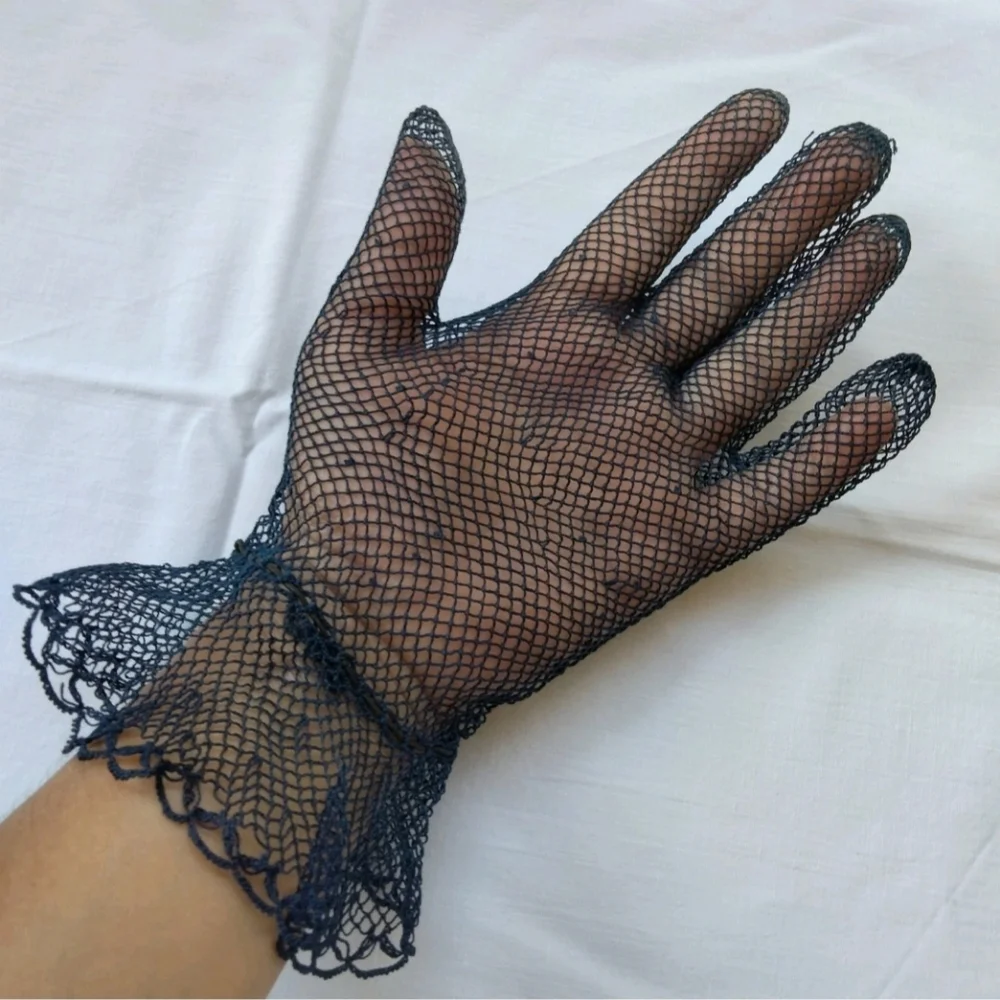 VTG Elegant Navy Blue Fishnet Lace Mesh Crochet Gloves w/ Embroidered Squares